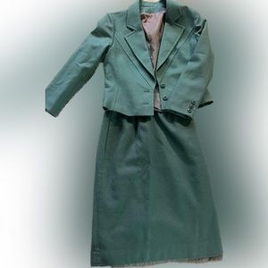 Kirkland hall business suit